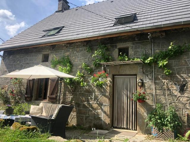 Maison De Campagne Sarroux Esterno foto