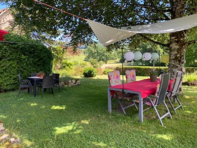 Maison De Campagne Sarroux Esterno foto