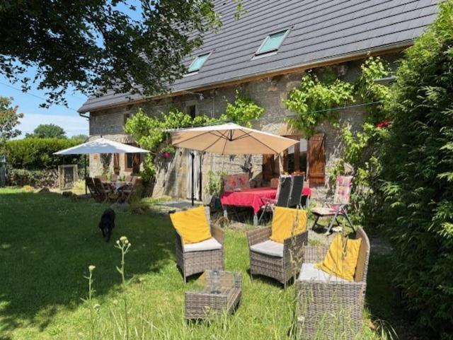 Maison De Campagne Sarroux Esterno foto